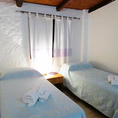 Alojamento de Turismo Rural Agriturismo&cameresucuile Countrysidecomfortrooms *