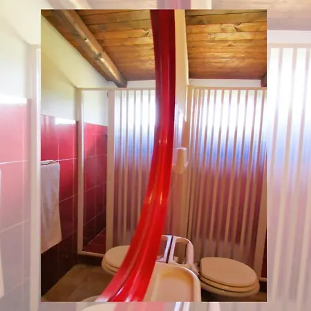 Farm stay Agriturismo&cameresucuile Countrysidecomfortrooms *