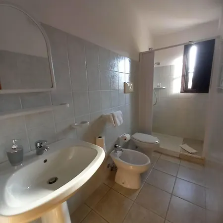 Agriturismo&cameresucuile Countrysidecomfortrooms 부도니